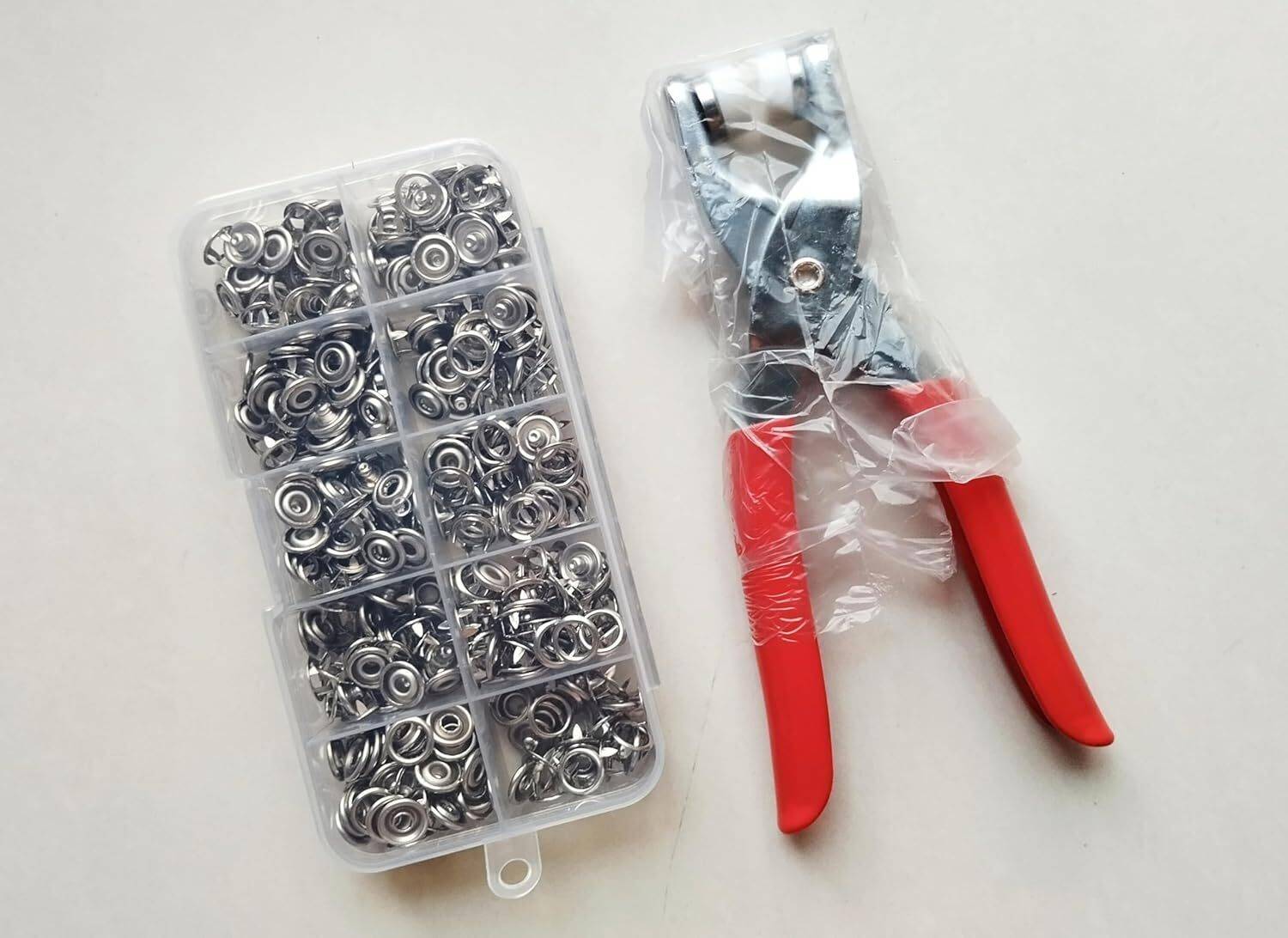 SARVASHVATRENDS 200pc Thickened Snap Fasteners Kit, Snap Button Fastener, Snap Fastener Plier Metal Buttons